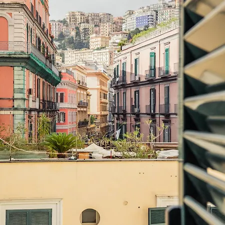 Penzion Flower Luxury Neapol