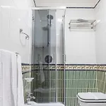 Casa de hóspedes Flower Luxury 4*
