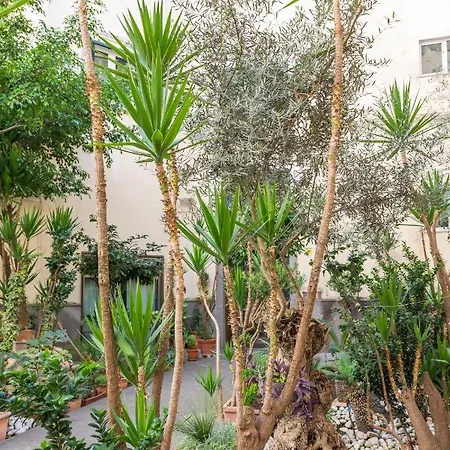 Gæstehus Flower Luxury 4*